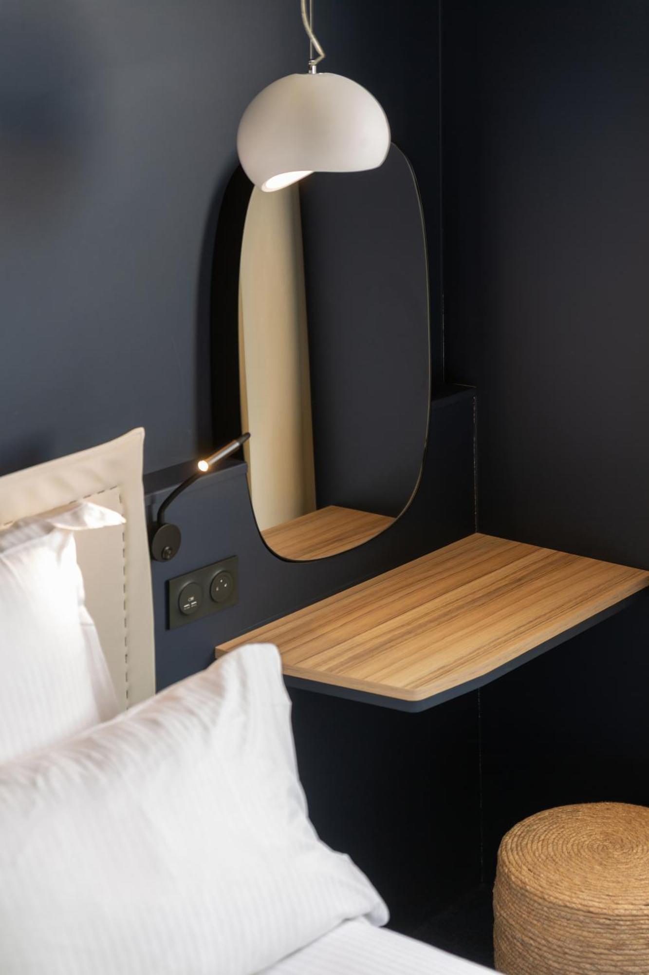 Hotel Golden Tulip Martigues Provence Habitación foto