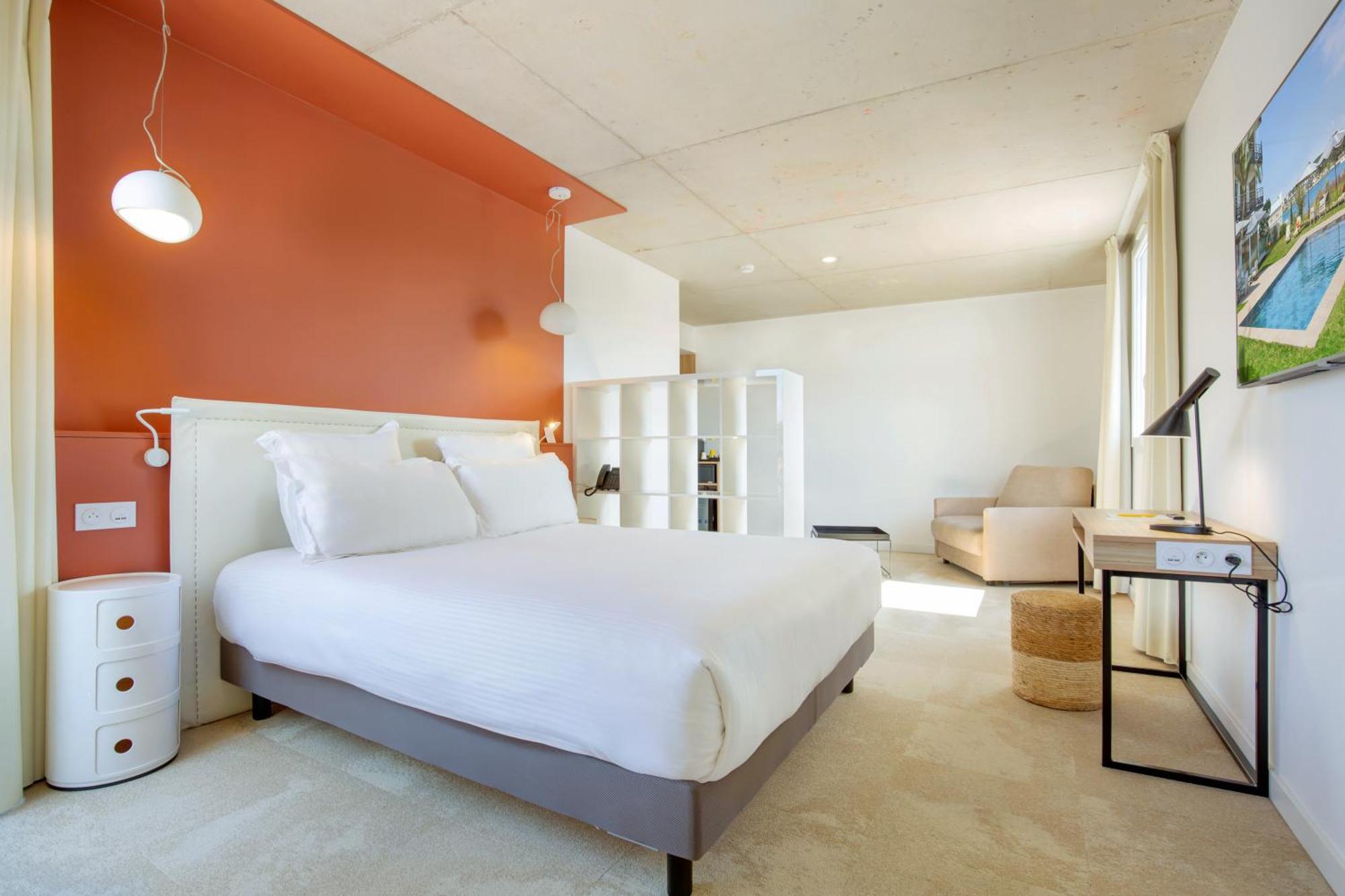 Hotel Golden Tulip Martigues Provence Habitación foto